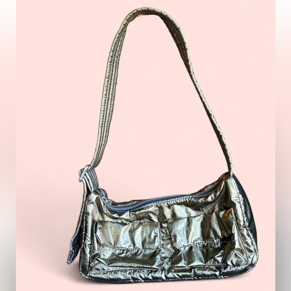 Deadstock Baggu cargo